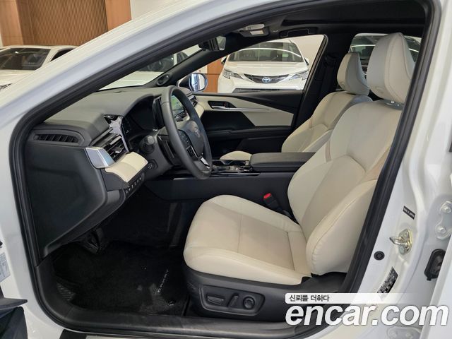 Toyota Camry 2025 — photo 10