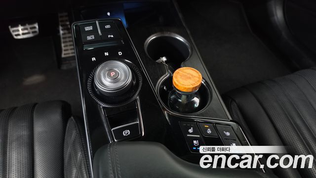Kia K8 2023 — photo 9