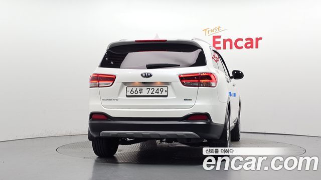 Kia Sorento 2016 — photo 4