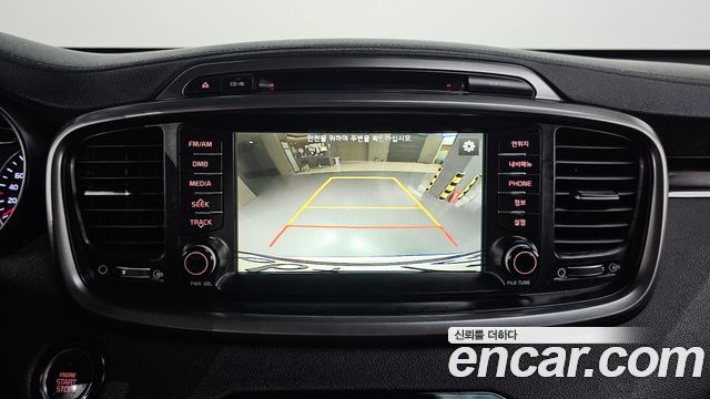Kia Sorento 2016 — photo 15