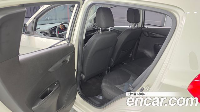 Chevrolet Korea Spark 2016 — photo 17