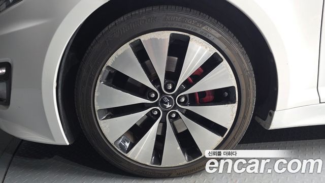Kia K5 2011 — photo 5