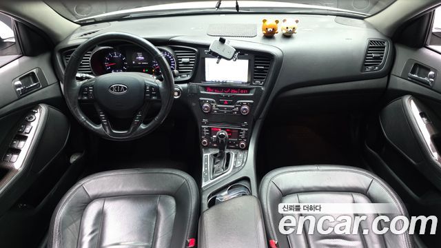 Kia K5 2011 — photo 7