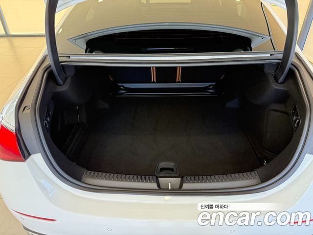 Mercedes-Benz E-Class 2026 — photo 15