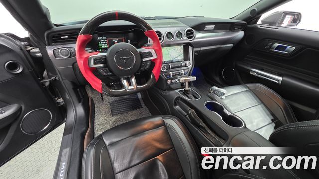 Ford Mustang 2019 — photo 7