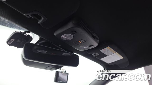 Ford Mustang 2019 — photo 20
