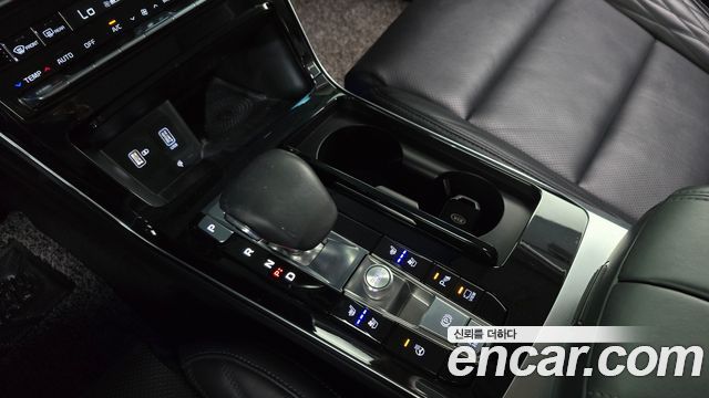 Kia K7 2021 — photo 12