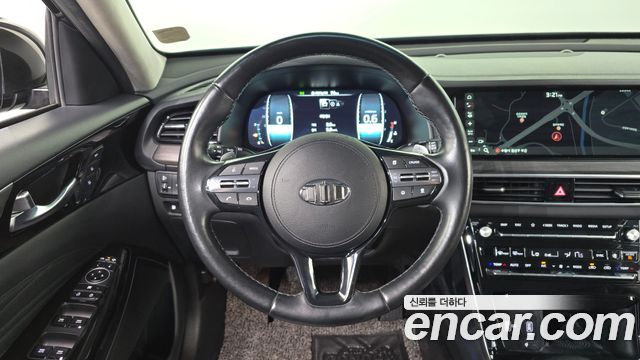 Kia K7 2021 — photo 19