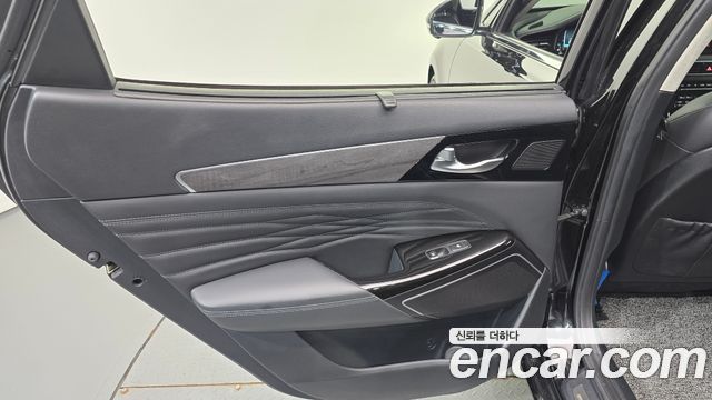 Kia K7 2021 — photo 15