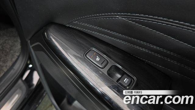 Kia K7 2021 — photo 35
