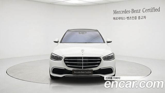 Mercedes-Benz S-Class 2025 — photo 3