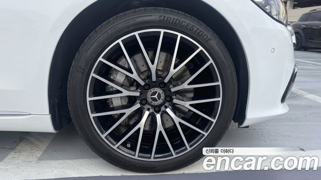 Mercedes-Benz S-Class 2025 — photo 5