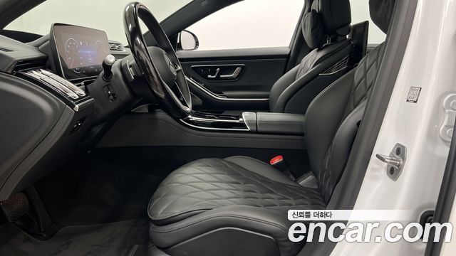 Mercedes-Benz S-Class 2025 — photo 10