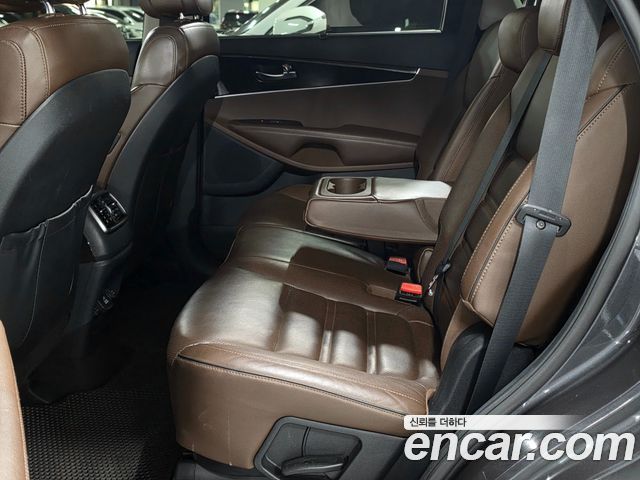Kia Sorento 2017 — photo 17