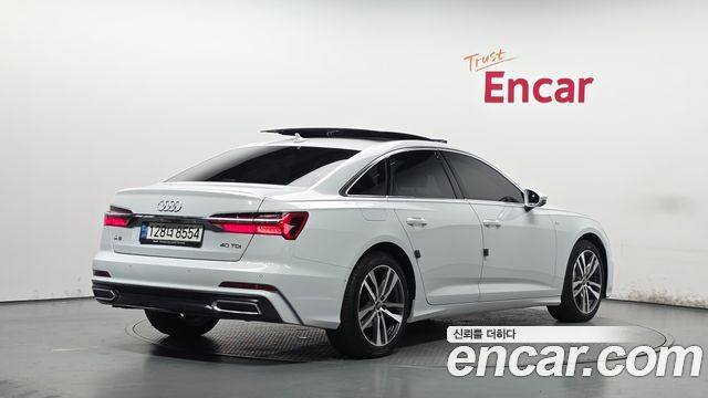 Audi A6 2023 — photo 2