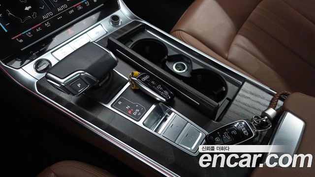 Audi A6 2023 — photo 12