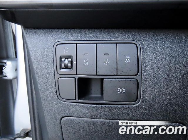 Hyundai Staria 2022 — photo 12