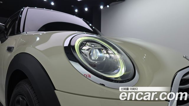 Mini Cooper 2021 — photo 8