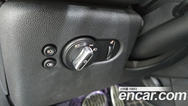 Mini Cooper 2021 — photo 27