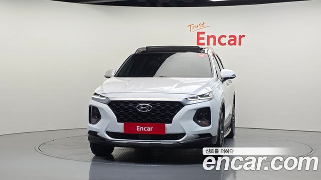 Hyundai Santafe 2019 — photo 3