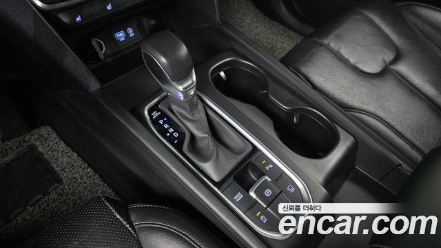 Hyundai Santafe 2019 — photo 9