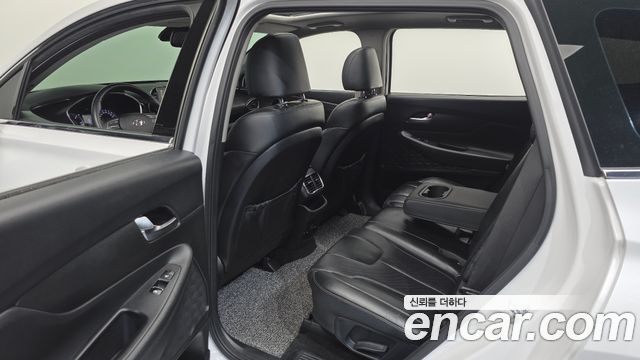 Hyundai Santafe 2019 — photo 12