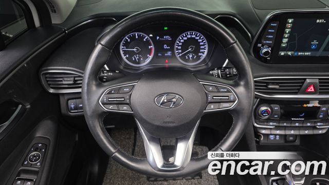 Hyundai Santafe 2019 — photo 14
