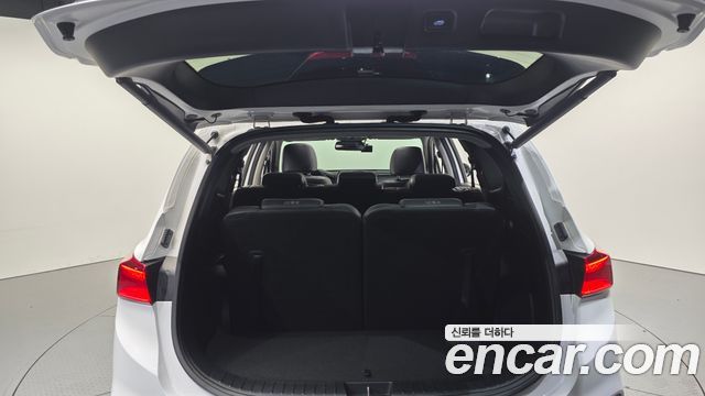 Hyundai Santafe 2019 — photo 17