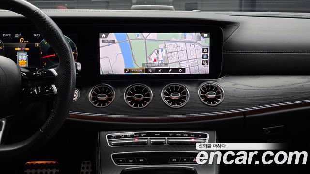 Mercedes-Benz CLS-Class 2023 — photo 18