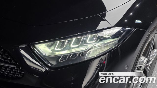 Mercedes-Benz CLS-Class 2023 — photo 8