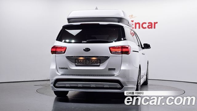 Kia Canival 2017 — photo 4