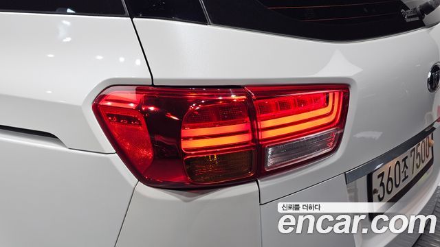 Kia Canival 2017 — photo 9
