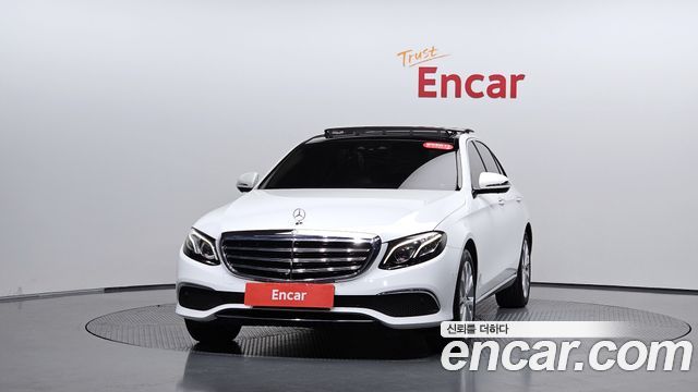 Mercedes-Benz E-Class 2017 — photo 3
