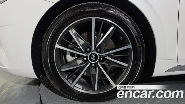 Hyundai Grandeur 2022 — photo 5