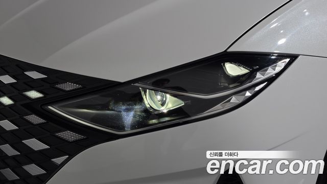 Hyundai Grandeur 2022 — photo 8