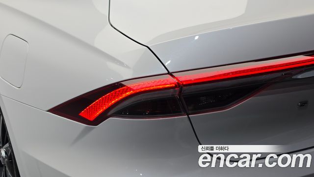 Hyundai Grandeur 2022 — photo 9