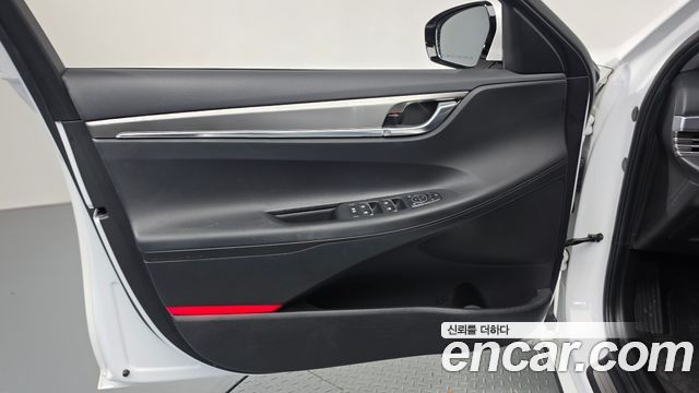 Hyundai Grandeur 2022 — photo 14
