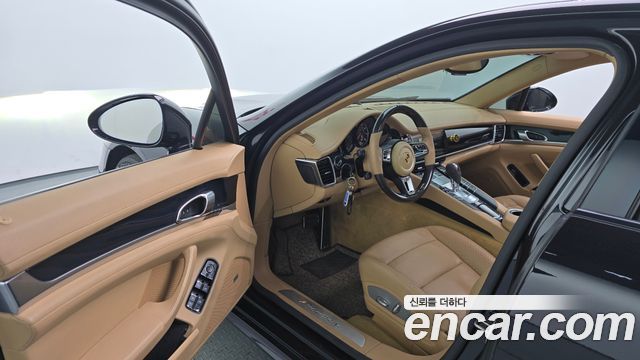 Porsche Panamera 2014 — photo 10