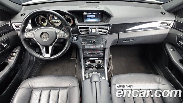 Mercedes-Benz E-Class 2016 — photo 7