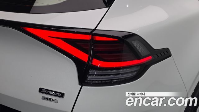 Kia Sportage 2022 — photo 9