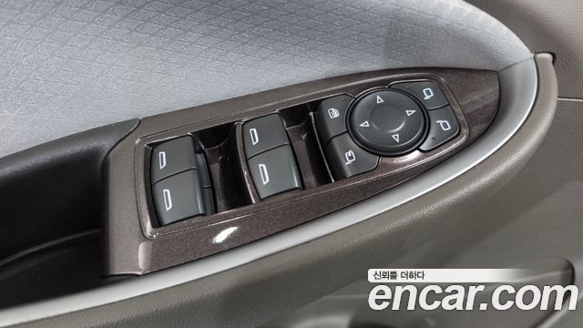Chevrolet Korea Malibu 2017 — photo 28