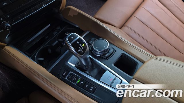 BMW X6 2016 — photo 9
