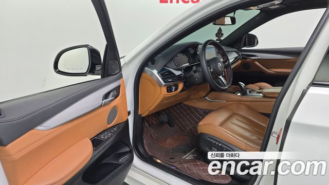 BMW X6 2016 — photo 10