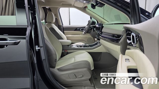 Kia Canival 2025 — photo 16