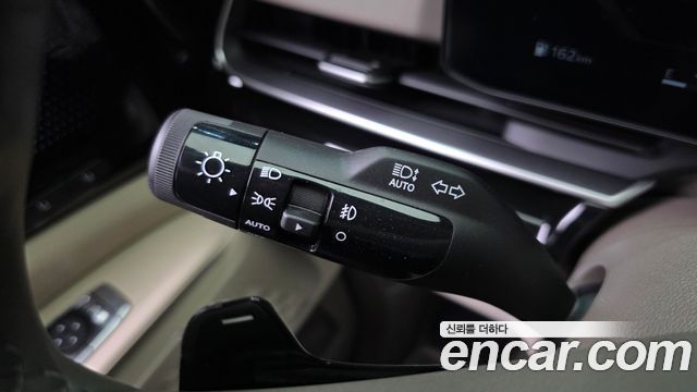 Kia Canival 2025 — photo 28
