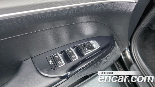 Kia K5 2023 — photo 25