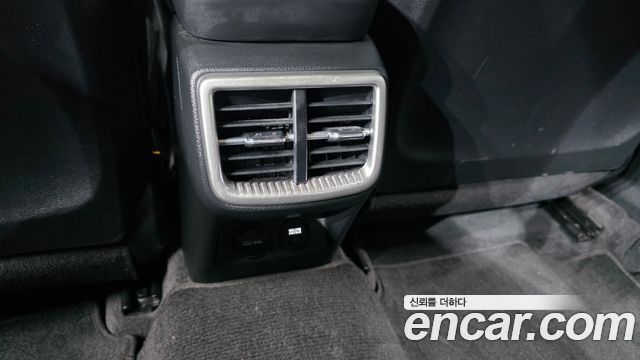 Kia K5 2023 — photo 30