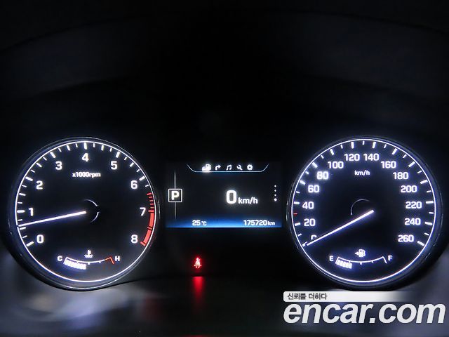 Hyundai Genesis 2015 — photo 8