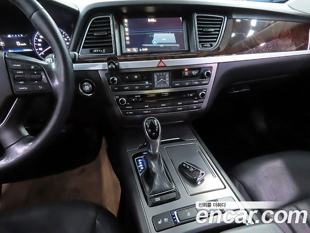 Hyundai Genesis 2015 — photo 12