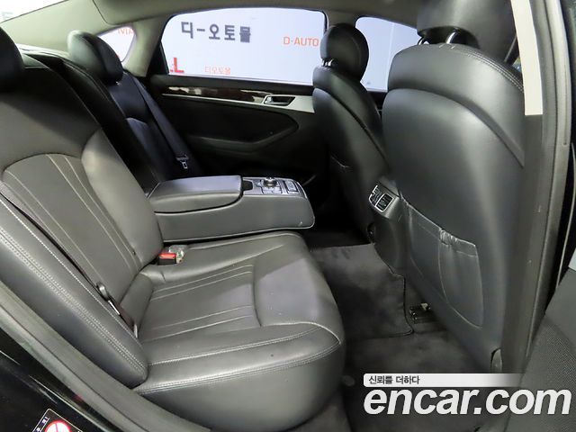 Hyundai Genesis 2015 — photo 14